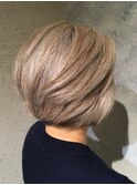 西梅田/ボブ/グレーベージュ/白髪ぼかし/ハイライト/ベージュ