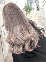 サンクマーケット 渋谷(cinq MARKET)&nbsp;渋谷ダブルカラー顔周りレイヤーカットアッシュベージュ20代30代