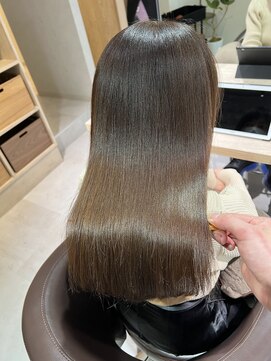 ベルム(Belme) Belme独自の髪質改善カラー/水光艶グレーベージュアッシュカラー