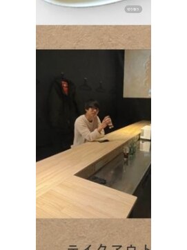 カリーズ(KULLY's) Hair salon KULLY's & Cafe bar