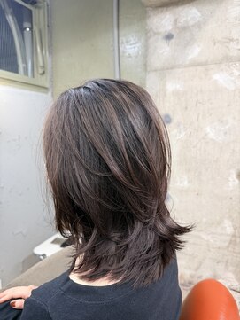 コッコ 大塚(kokko) ミディアムレイヤー　スタイリング時間5分