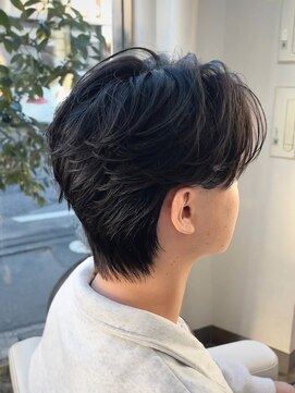 ブランコトレス 鏡島(BLANCO tres) フェザーパーマ/フェザーショート/ニュアンスパーマ/毛流れ