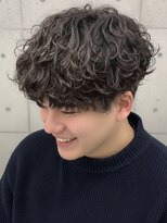 トゥルートラスト オムオム 甲府和戸(True Trust HOMME HOMME)&nbsp;メンズ ラウンドマッシュ×シャドウパーマ ツーブロック