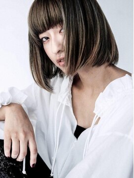 バルバボッサ(ValVaVossA) ハイライト ローライトMIXボブ