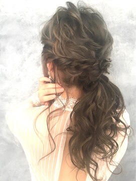 ヘアメイク エンカレッジ(HAIR MAKE encourage) アレンジローポニー