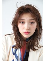 エクリボンヌ(equri bonne) ナチュラルな大人外ハネ