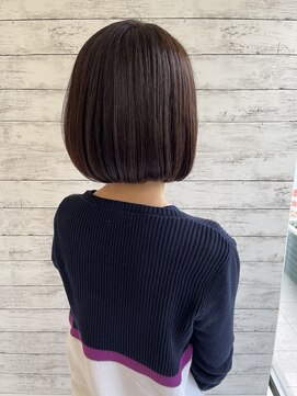 ファム 十日市店(femme) 暗髪ボブ