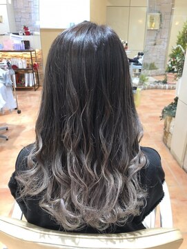 フォルテ 島田店 バレイヤージュホワイトグレージュ