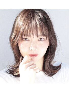 シャンプー(Shampoo) 韓国風★外ハネミディ