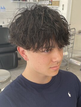 フィフス 原宿(fifth) 波巻きスパイラルツイストスパイラルパーマツーブロックマンバン