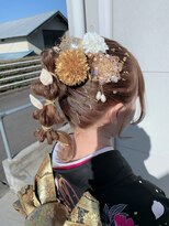 シャーマン(SHERMAN)&nbsp;たまねぎポニーテールアレンジ