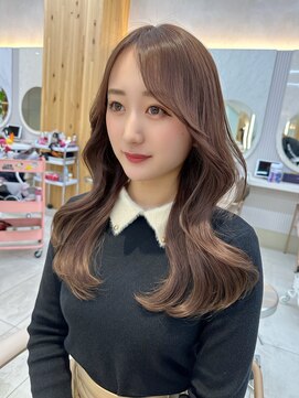 アフロートリノ(AFLOAT Leino) お客様ヘア　大人かわいいくびれヘア　韓国ヘア　レイヤーカット