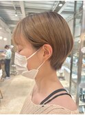 20代30代大人可愛いアッシュショートボブ耳掛け透明感