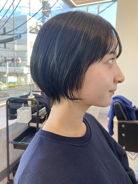 フラミューム 浜松(flammeum) 丸みショートボブ