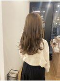 オリーブグレージュ