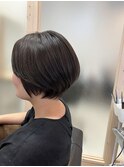 ショートボブ