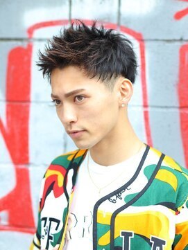 リップス レイ ギンザ(LIPPS Ray GINZA) シャープジェットモヒカン　ツーブロック　かき上げ