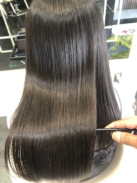 アーク(ARC+) 髪質改善縮毛矯正ロング20代30代40代