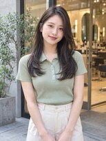 ラナ(LaNA)&nbsp;ふんわり重なるレイヤーと艶ダークロング