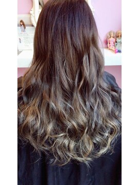 メルシー(Merci) 【Ｍｅｒｃｉ】外国人風プラチナグレージュ