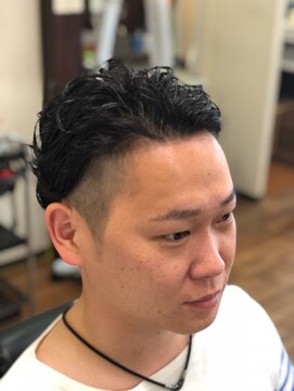 ヘアー クリエイト 縁(Hair Create en) オン・オフ決まる!!大人のメンズパーマスタイル