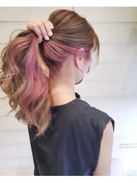 モアナバイヘッドライト 小田原店(Moana by HEADLIGHT) Moana#インナーカラー#ピンク#イヤリングカラー