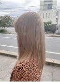 ホワイトベージュ