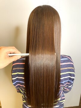 ブロッサム 東久留米店(Blossom) 20代30代40代髪質改善トリートメント艶感ストレート透明感