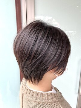 シャル 相模大野(shalu) 抜け感ショート×アッシュ