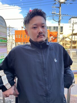 アイズ 海老名(AIZU) スパイキーショート ボックスショート フェード 短髪