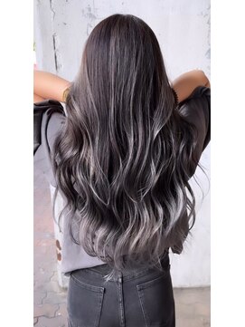 ルーツ(Roots) バレイヤージュ/balayage