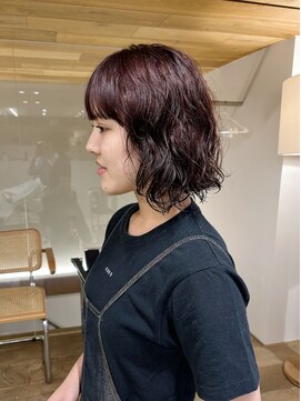 サーリー(SURLY) ボブパーマフェイスレイヤーイルミナカラー暖色カラー