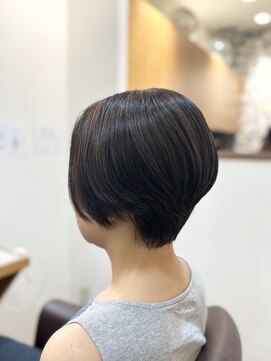 フリージア(freesia) ショート/艶髪/30代40代50代/白髪染め/ヘアマニキュア