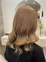 ラビス クローバー(Lovis clover)&nbsp;魅力倍増カール/セミディ/シアーカラー/ショートヘア/姫カット