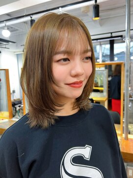 アクター(actor) 小顔 ボブルフ 黒髪 ネビージュ ワンレン こなれミディ 前髪