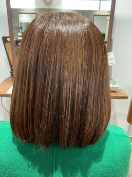 アミカ シーモール店(Amica) ミディアムボブ