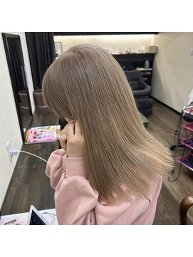 ヘアーラボラッシュ(Hair labo Rush) ミルクティーベージュ