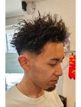 グッドプレイスアンドシング(Good Place&thing) ショートツイストパーマ