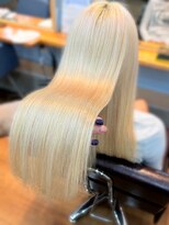 アン ブリーチ(UN BLEACH)&nbsp;ブリーチカラー×ブロンド×髪質改善Tr【高木】