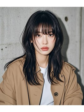 ミディアム成人式髮型シルバーアッシュ髪型ショート40代髪型