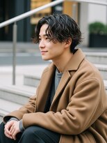 コトナ 越谷店&nbsp;波巻きツイストスパイラルパーマ×センターパート