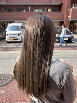 キャパ セントラル 天神 大名店(CAPA central) オリーブベージュ 透明感カラー 髪質改善 艶髪 10代 20代