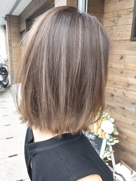 ルーナヘアー(LUNA hair) 『京都 ルーナ』切りっぱなし×ハイライト×ベージュ【草木】