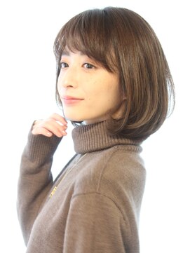 レウナ 外苑前(Reuna) ３０代・４０代に人気ワンカールボブで大人可愛く決まる