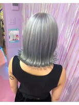 ヘアサロン トミー(Hair salon TOMMY) ホワイトブルー