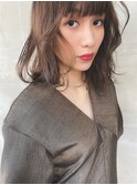 ロブ×グレージュカラー