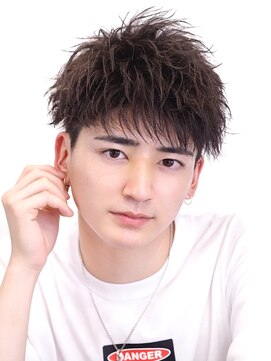 リップス 池袋(LIPPS) ツイストパーマ　アップバング小山　ツーブロック