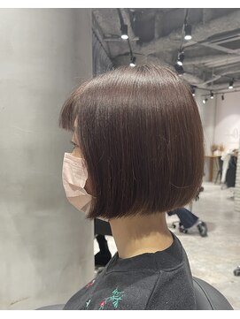 リーオオサカ(Lee Osaka) 【Lee大阪店】小顔♪あご下ボブショート/新出奈津樹