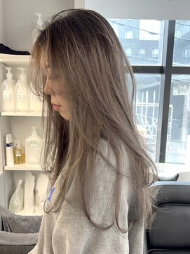 ソル オモテサンドウ 表参道 青山(SOL . OMOTESANDO) ミルクティーベージュダブルカラーケアブリーチインナーカラー