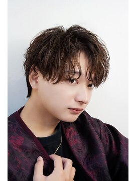 オーシャントーキョーウエスト 心斎橋 (OCEAN TOKYO WEST) 波巻きパーマメンズツイストスパイラルパーマツーブロック